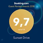 Sunset Drive בנידורם